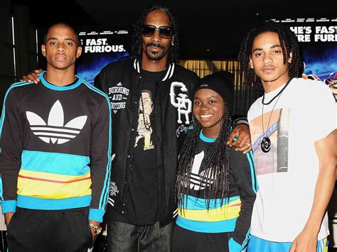 [PHOTOS] Cordell Broadus: Pics Of Snoop Dogg’s Hot Son